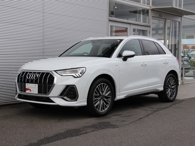 Q340 TDI クワトロ Sライン ディーゼル 4WD