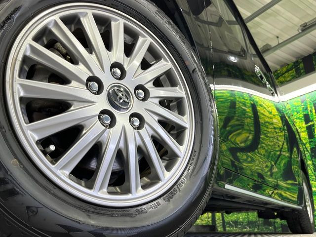 �y����15�C���`�A���~�z�C�[���z�O�ςɃ}�b�`���������A���~�z�C�[���𑕒����Ă���܂��B�e��ЊO�A���~�z�C�[����A�X�^�b�h���X�^�C�����戵�����Ă���܂��B���񂲑��k����������