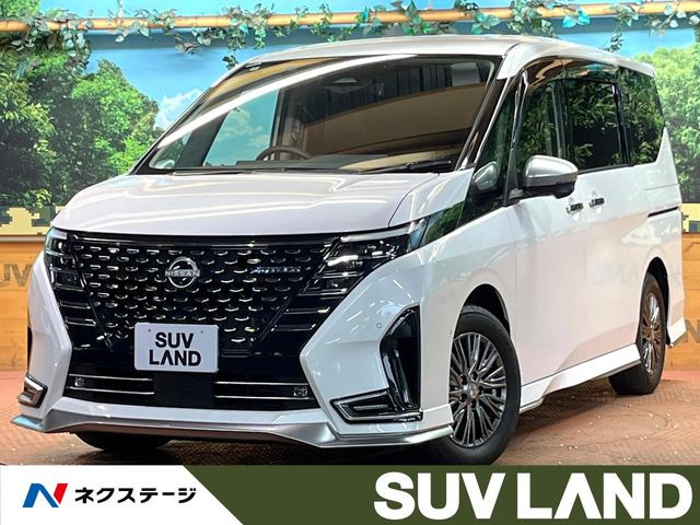 セレナ1.4 e-POWER AUTECH