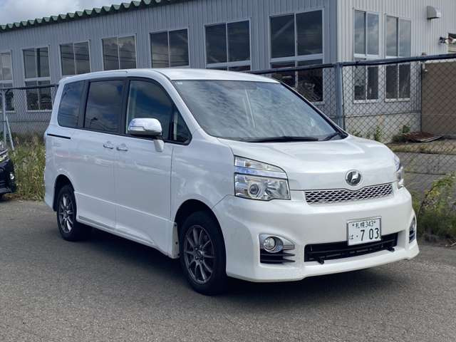 ヴォクシー2.0 ZS 煌 4WD