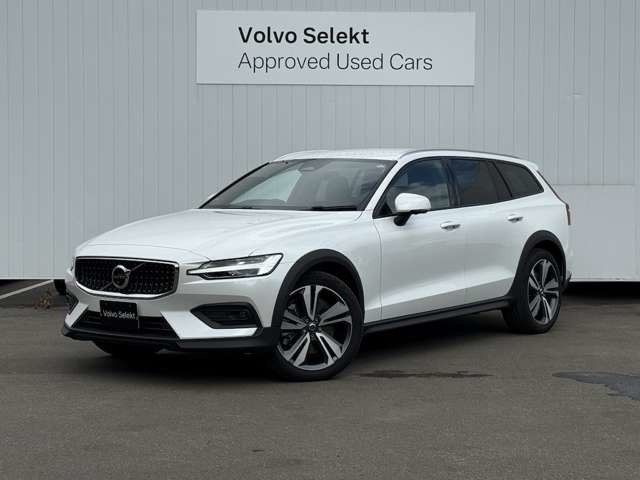 V60クロスカントリーウルトラ B5 AWD 4WD