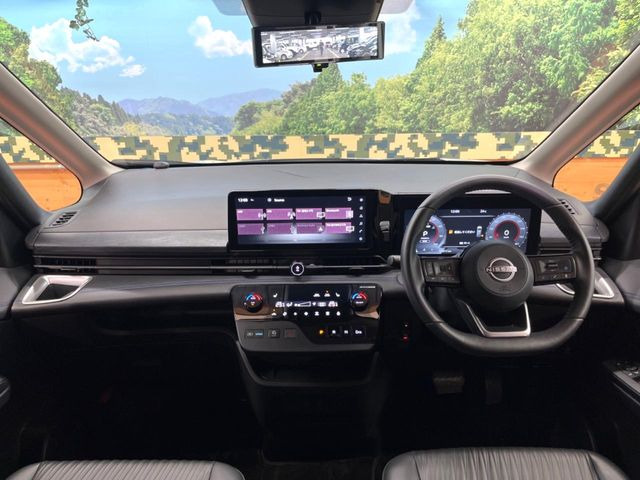 セレナ1.4 e-POWER AUTECH