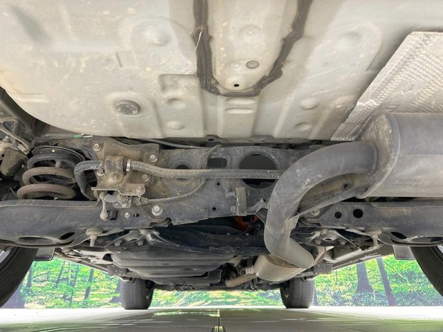 下回りがきれいなうちに、防錆加工の施工がオススメ。降雪地域はもちろん、沿岸部にお住いの方や、趣味でマリン・ウィンタースポーツをされる方にご好評いただいております。