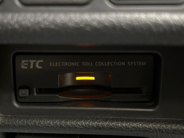 【ETC】高速道路の料金所をストレスなく通過!話題のスポットやサービスエリアに多い「スマートIC」利用時は必須のアイテムです。当店でセットアップを実施、ご納車当日からすぐにご利用いただけます!