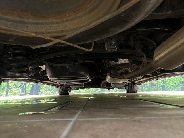下回りがきれいなうちに、防錆加工の施工がオススメ。降雪地域はもちろん、沿岸部にお住いの方や、趣味でマリン・ウィンタースポーツをされる方にご好評いただいております。