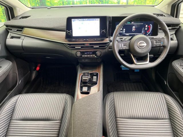 ノートオーラ1.2 G レザーエディション