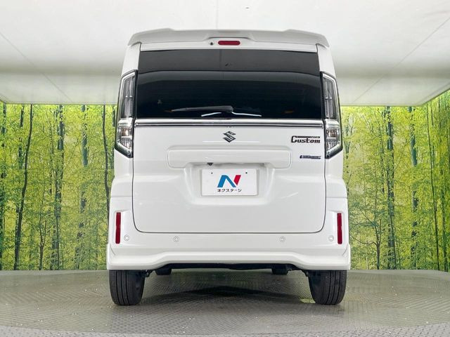 弊社では、全車『修復歴なし』のお車のみ取り扱っております。専任バイヤーによる厳選した仕入れの後、入庫後の車両チェックを行い、ネクステージが認定した高品質な中古車をご提供しております。