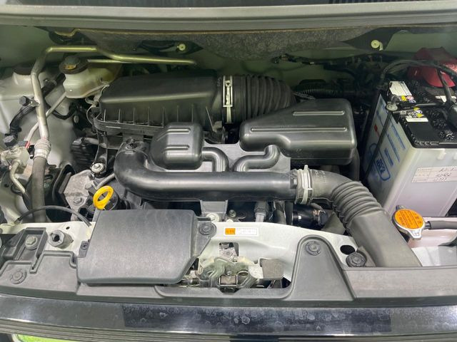 親切・丁寧な専門メカニックスタッフが応対!・車検・点検整備・事故等の修理などアフターサービスも安心。お車のカスタマイズもネクステージのサービススタッフまでご相談ください!