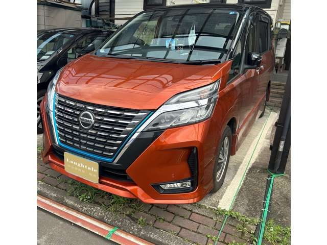セレナ1.2 e-POWER ハイウェイスターV