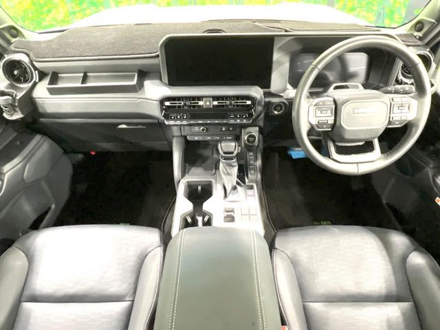 ランドクルーザー2502.8 VX ディーゼル 4WD