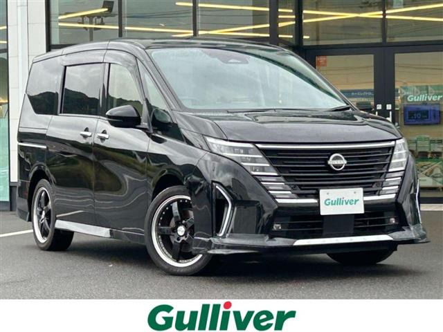 セレナ1.4 e-POWER ハイウェイスターV
