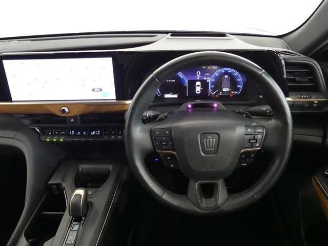 クラウンクロスオーバー2.4 RS アドバンスト E-Four advanced 4WD