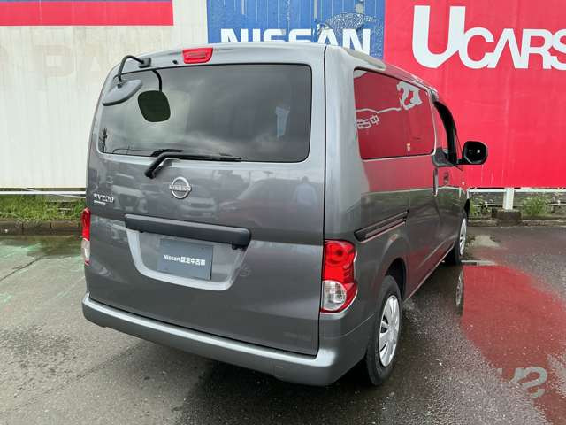 NV200バネットバン1.6 VX