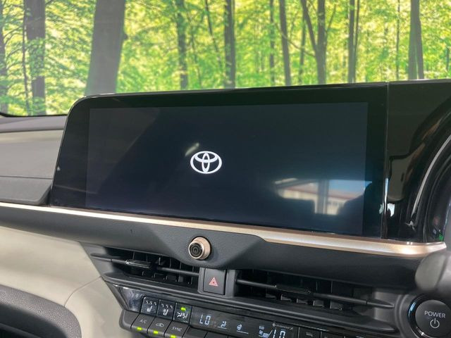 クラウンクロスオーバー2.5 G アドバンスト レザー パッケージ E-Four 4WD