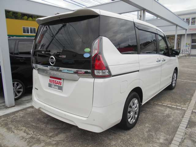 セレナ2.0 XV 4WD