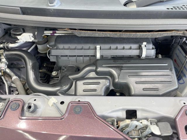 親切・丁寧な専門メカニックスタッフが応対!・車検・点検整備・事故等の修理などアフターサービスも安心。お車のカスタマイズもネクステージのサービススタッフまでご相談ください!