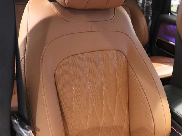 GクラスG450d AMGラインパッケージ (ISG) 4WD