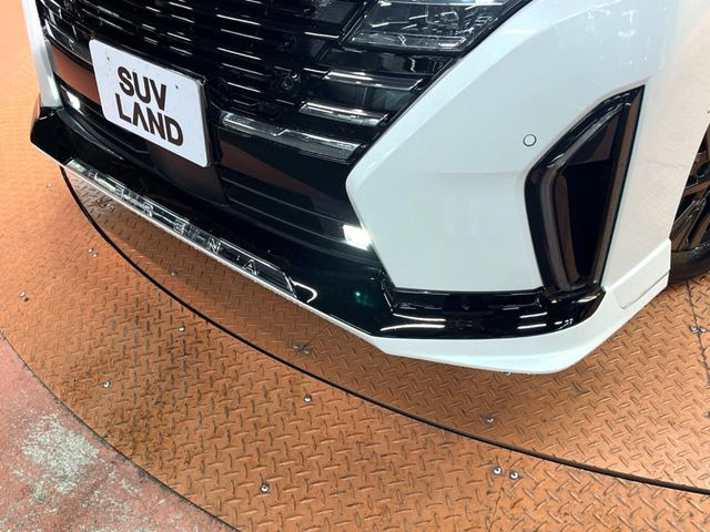 セレナ1.4 e-POWER ハイウェイスターV 90周年記念車