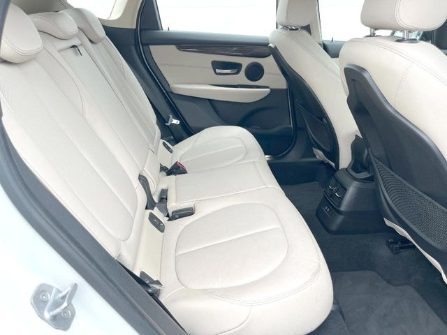 ���㕔���Ȃ��C�ɂȂ�悤�ȃL�Y�E�����ւ��蓙�A�傫�ȃ_���[�W�͂Ȃ��A�ǍD�ȏ�Ԃł��B