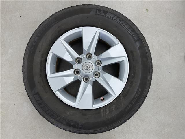 ランドクルーザープラド2.7 TX Lパッケージ 4WD
