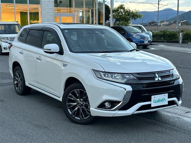 アウトランダーPHEV2.0 S エディション 4WD