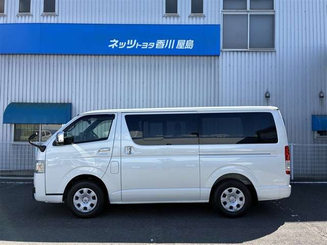 ハイエースバン