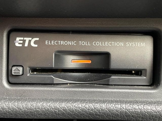 【ETC】高速道路の料金所をストレスなく通過!話題のスポットやサービスエリアに多い「スマートIC」利用時は必須のアイテムです。当店でセットアップを実施、ご納車当日からすぐにご利用いただけます!