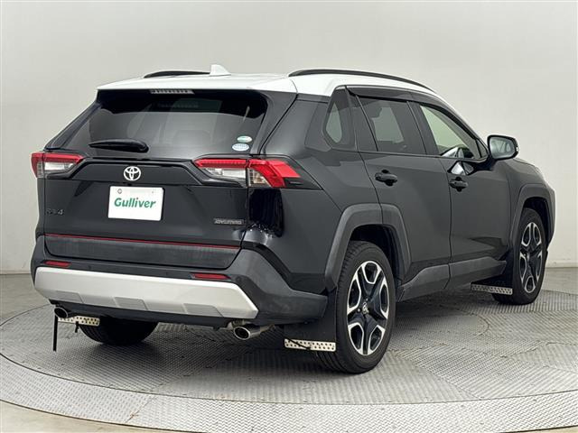 RAV42.0 アドベンチャー 4WD