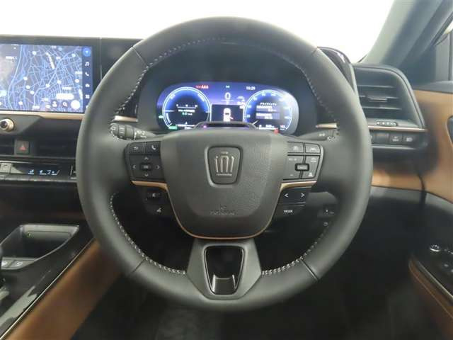 クラウンエステート2.5 Z E-Four 4WD