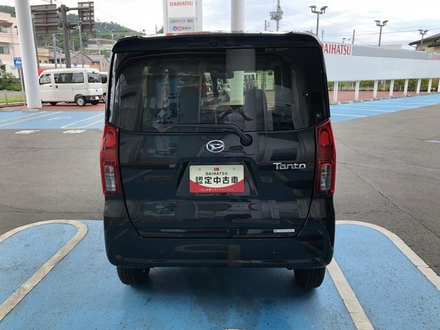 タントX 4WD