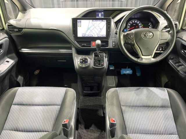 ヴォクシー2.0 ZS 煌