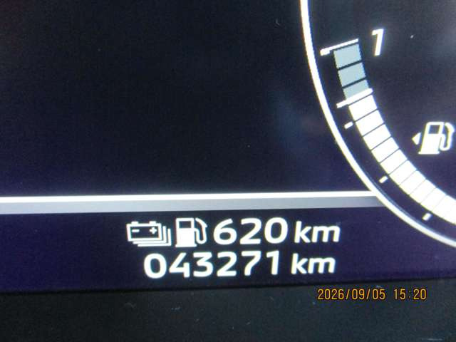 アウトランダーPHEV 2.4 P 4WD