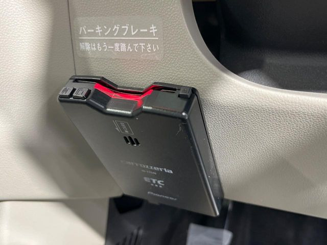 【ETC】高速道路の料金所をストレスなく通過!話題のスポットやサービスエリアに多い「スマートIC」利用時は必須のアイテムです。当店でセットアップを実施、ご納車当日からすぐにご利用いただけます!