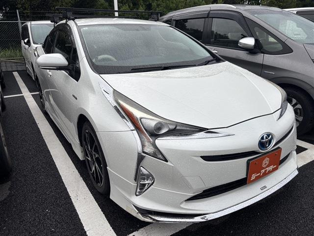 プリウス1.8 S