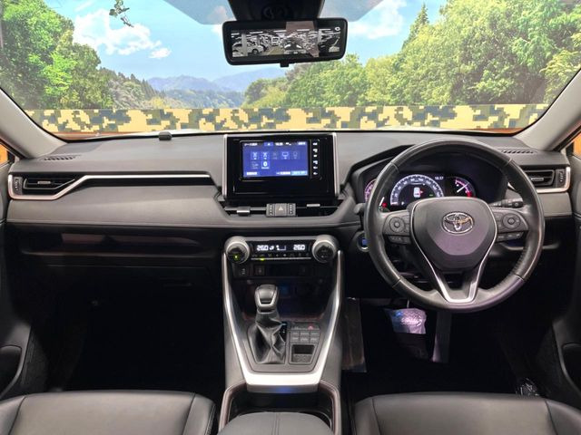 RAV42.0 G 4WD