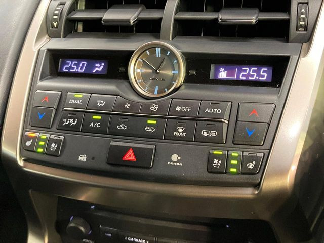 【シートヒーター&ベンチレーション】夏場は涼しい風でお尻や背中の熱やムレを防ぎ、冬はエアコンよりも早く温まってポカポカに!季節を問わず快適に過ごせます。