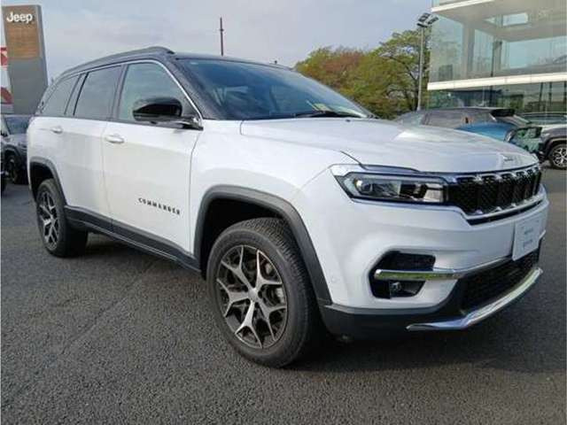 コマンダー2.0 リミテッド ディーゼル 4WD