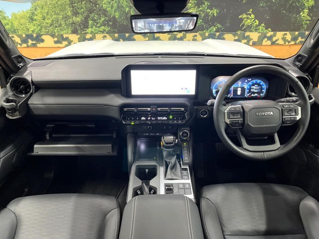 ランドクルーザー2502.8 VX ディーゼル 4WD