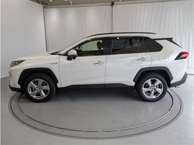 RAV42.5 ハイブリッド G E-Four 4WD