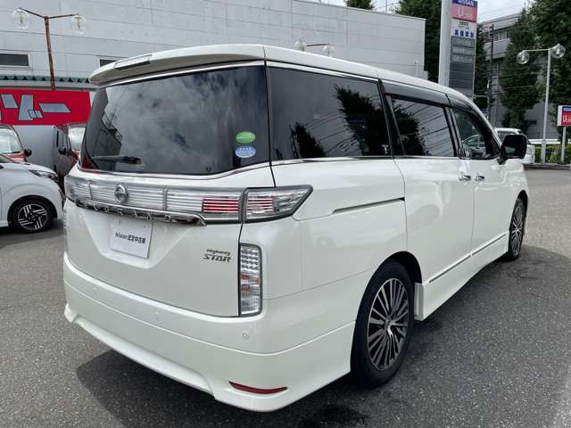 エルグランド3.5 350ハイウェイスター プレミアム 4WD