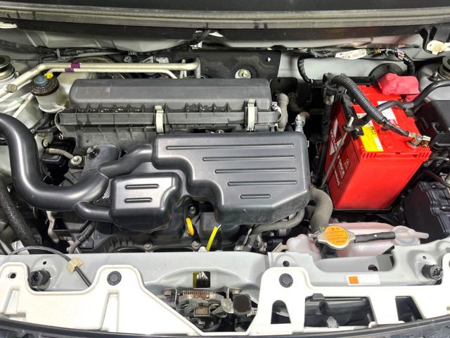 親切・丁寧な専門メカニックスタッフが応対!・車検・点検整備・事故等の修理などアフターサービスも安心。お車のカスタマイズもネクステージのサービススタッフまでご相談ください!