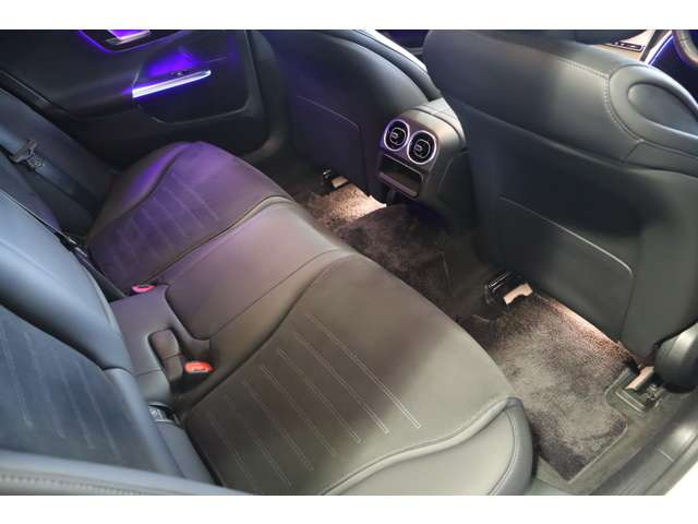 CクラスC350e スポーツ