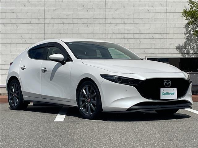 MAZDA3ファストバック1.8 XD バーガンディ セレクション