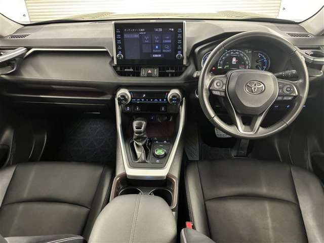 RAV42.5 ハイブリッド G E-Four 4WD