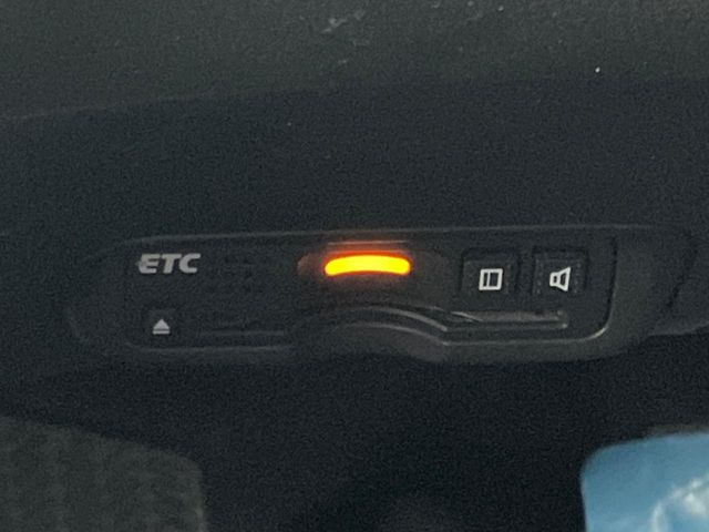 【ETC】高速道路の料金所をストレスなく通過!話題のスポットやサービスエリアに多い「スマートIC」利用時は必須のアイテムです。当店でセットアップを実施、ご納車当日からすぐにご利用いただけます!