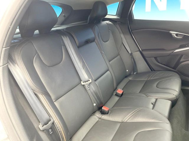 ���㕔���Ȃ��C�ɂȂ�悤�ȃL�Y�E�����ւ��蓙�A�傫�ȃ_���[�W�͂Ȃ��A�ǍD�ȏ�Ԃł��B