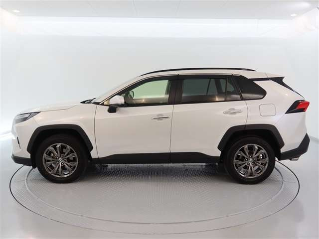 RAV42.5 ハイブリッド G E-Four 4WD