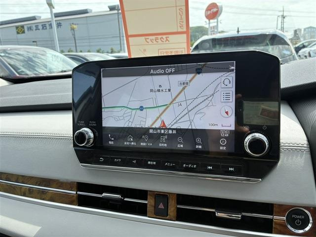 アウトランダーPHEV 2.4 P 4WD