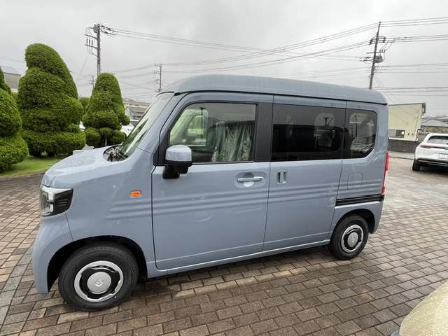 N-VAN