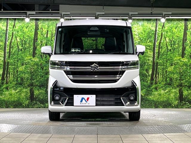 弊社では、全車『修復歴なし』のお車のみ取り扱っております。専任バイヤーによる厳選した仕入れの後、入庫後の車両チェックを行い、ネクステージが認定した高品質な中古車をご提供しております。